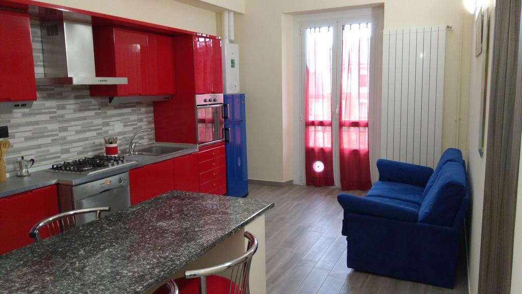 Corso Regina Margherita 77 *